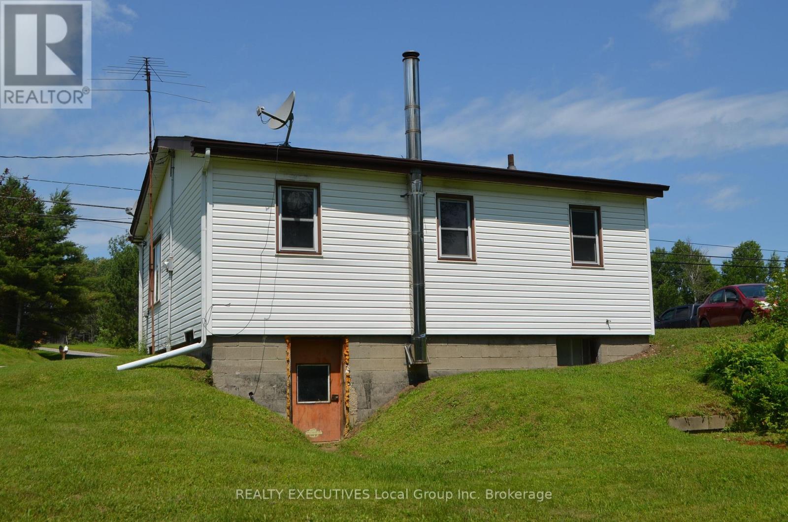 9449 HIGHWAY 63 - 7