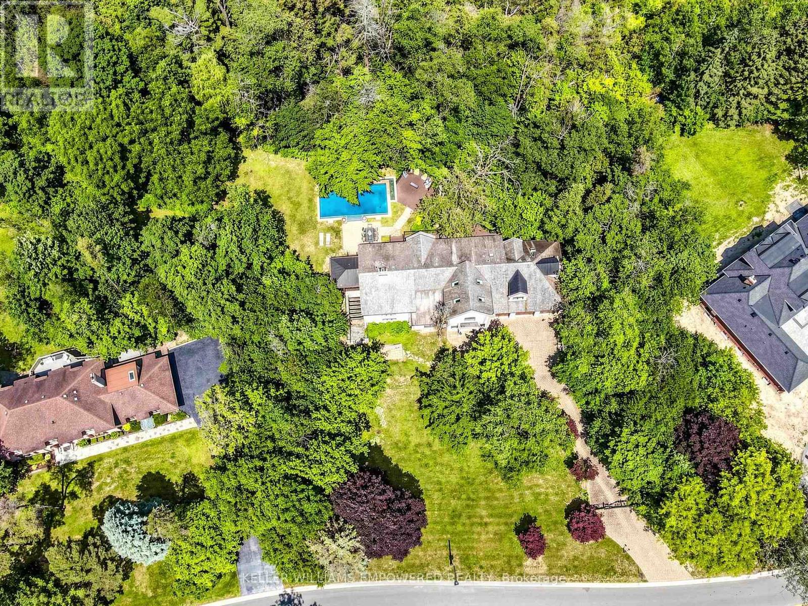 43 WOODLAND ACRES CRESCENT - 49