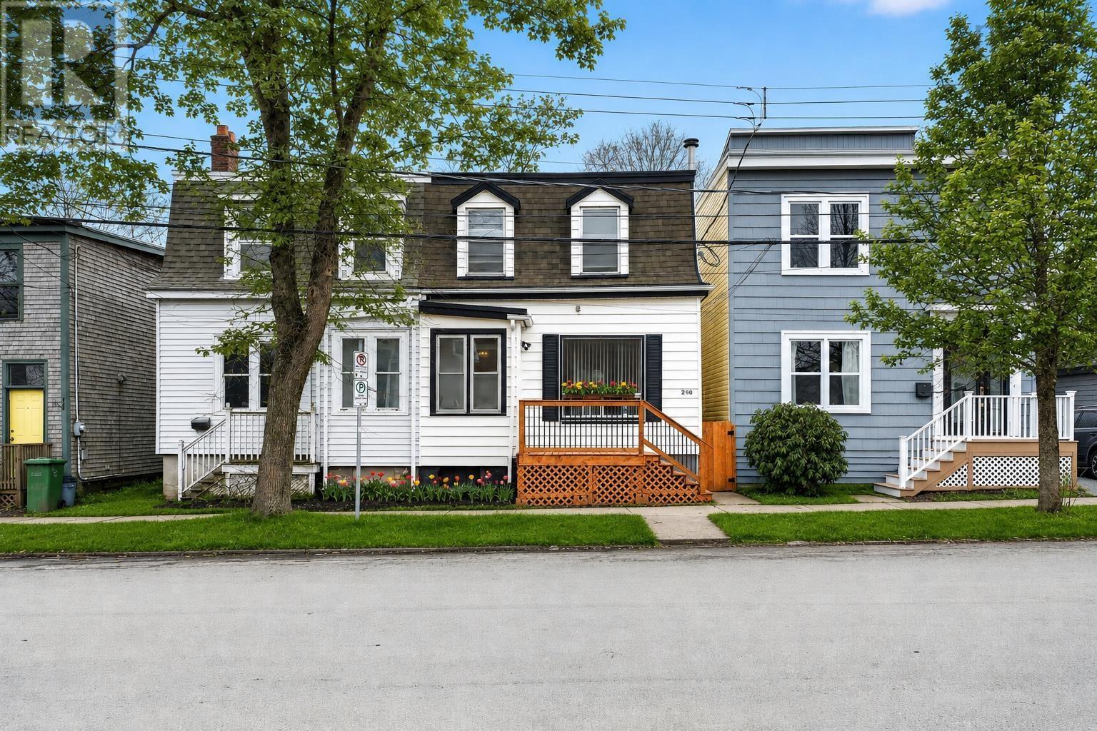 2490 John Street - 1
