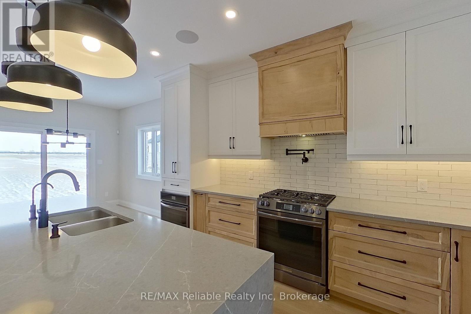 73590 IRENE CRESCENT - 9