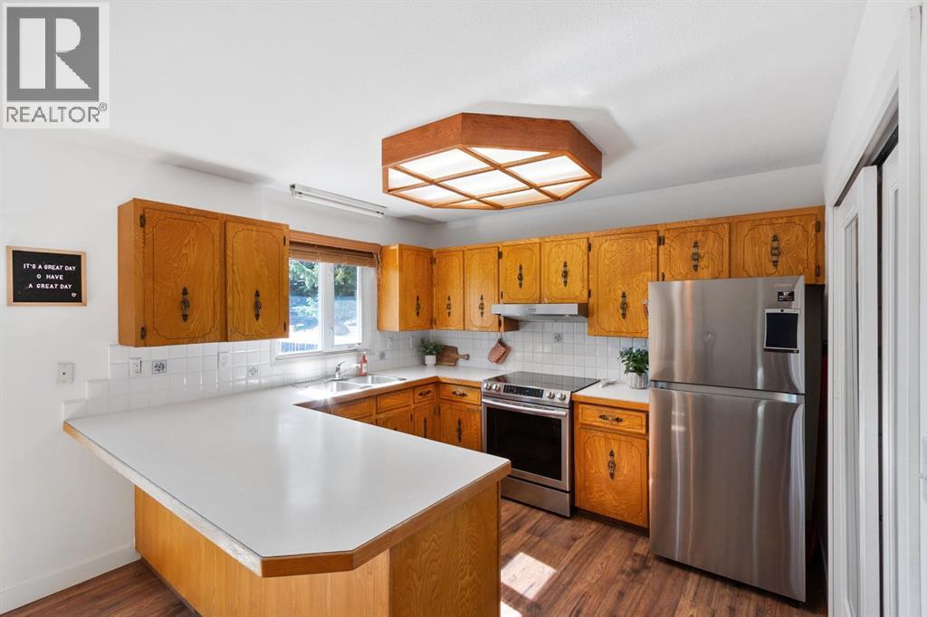 5445 56 Street - 14