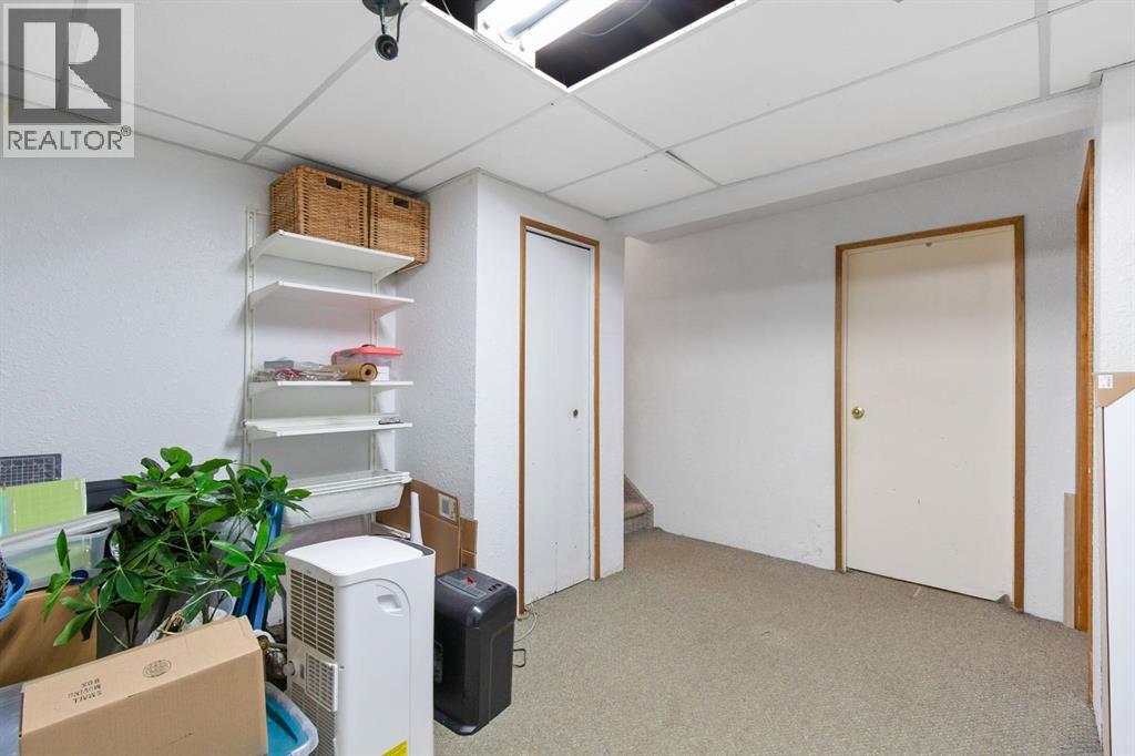 5445 56 Street - 31