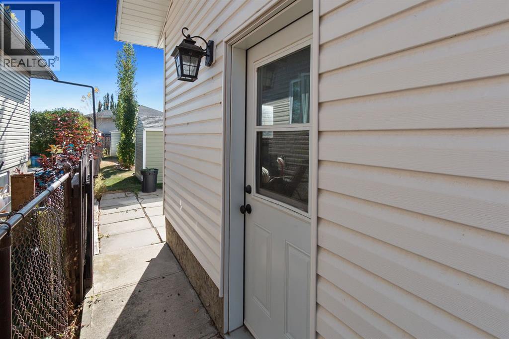 5445 56 Street - 34