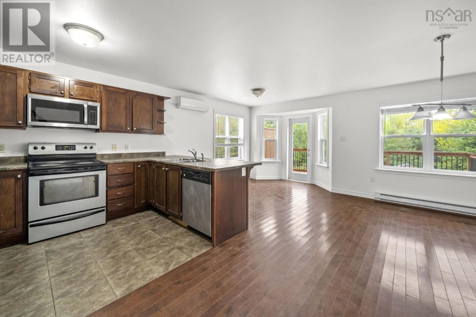 138 Transom Drive - 10