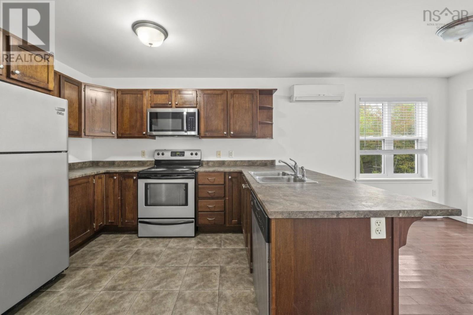 138 Transom Drive - 11