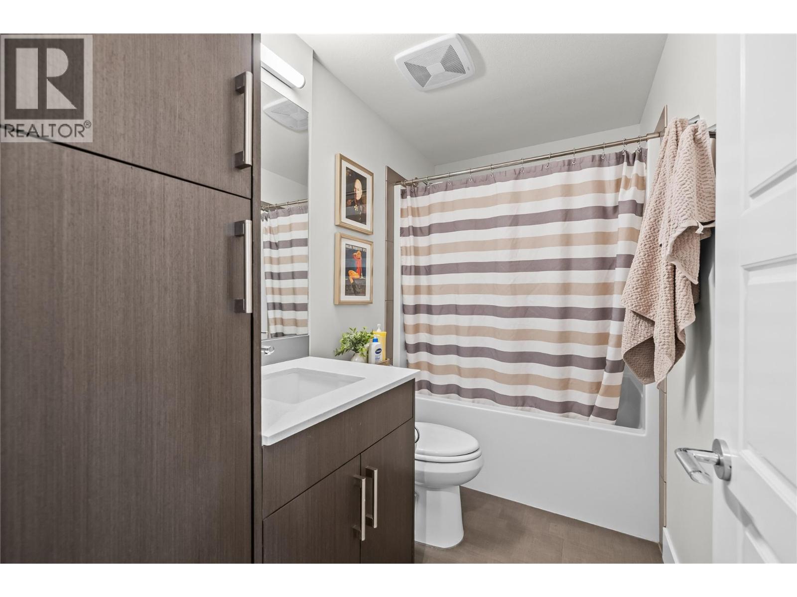 #426 925 Leon Avenue - 11