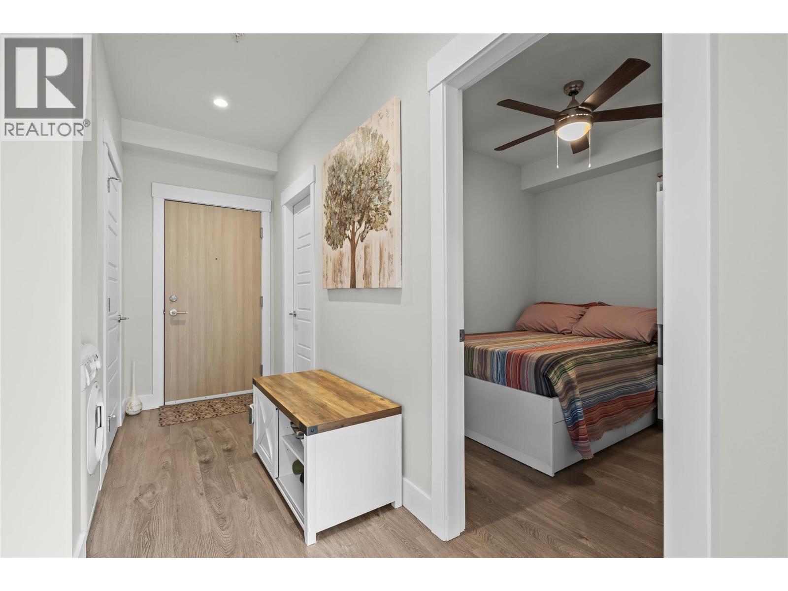 #426 925 Leon Avenue - 10