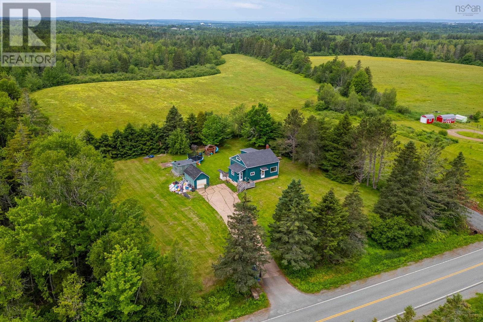 988 Highway 204 - 38