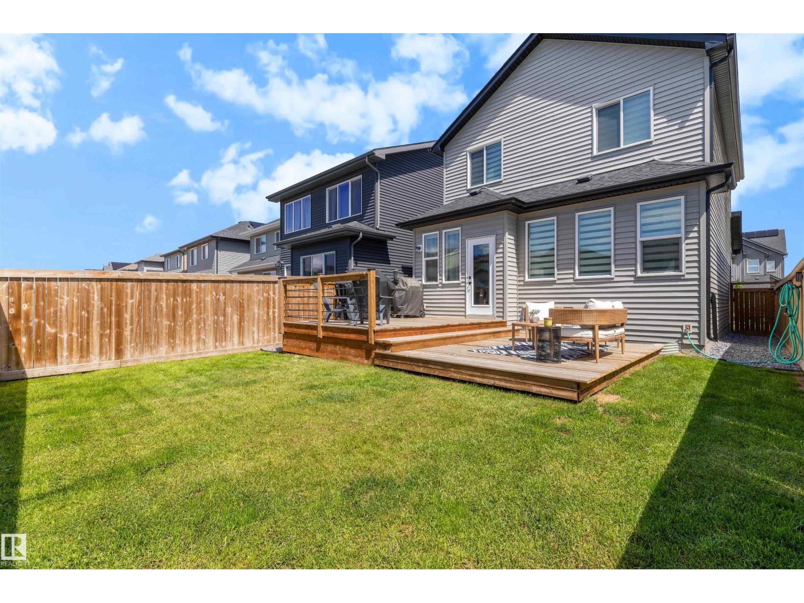 11987 34 AV SW - 27