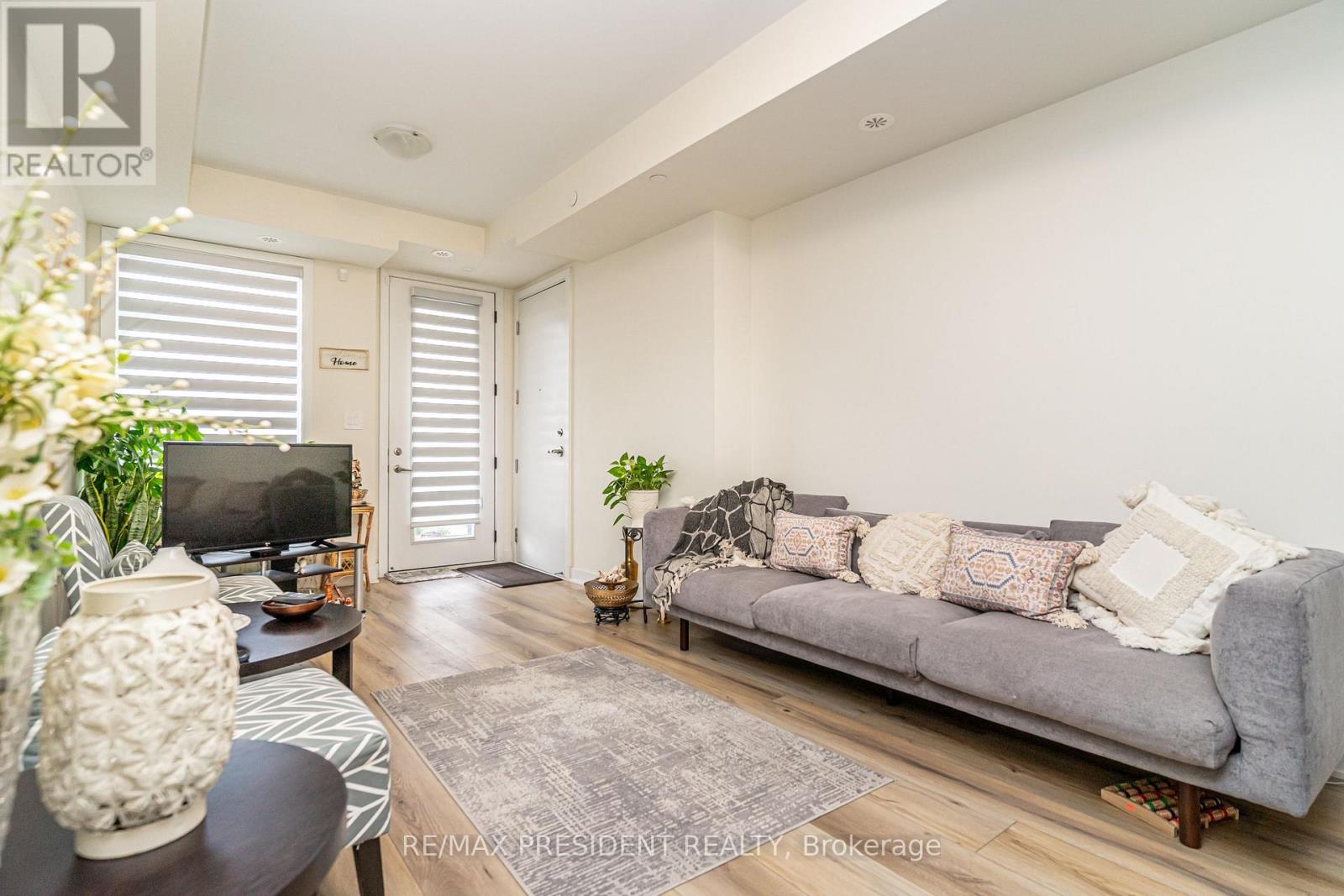 #218 755 OMEGA DRIVE - Image 6