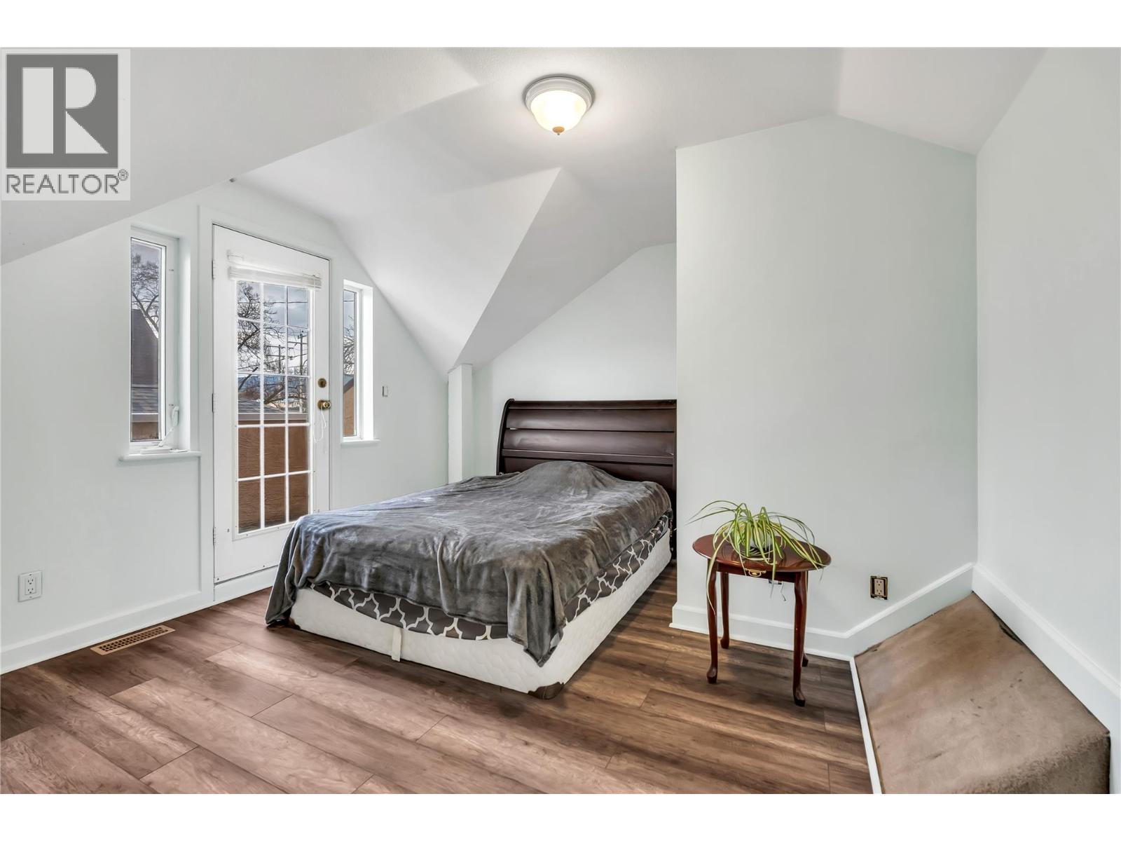 429 Braid St - 22