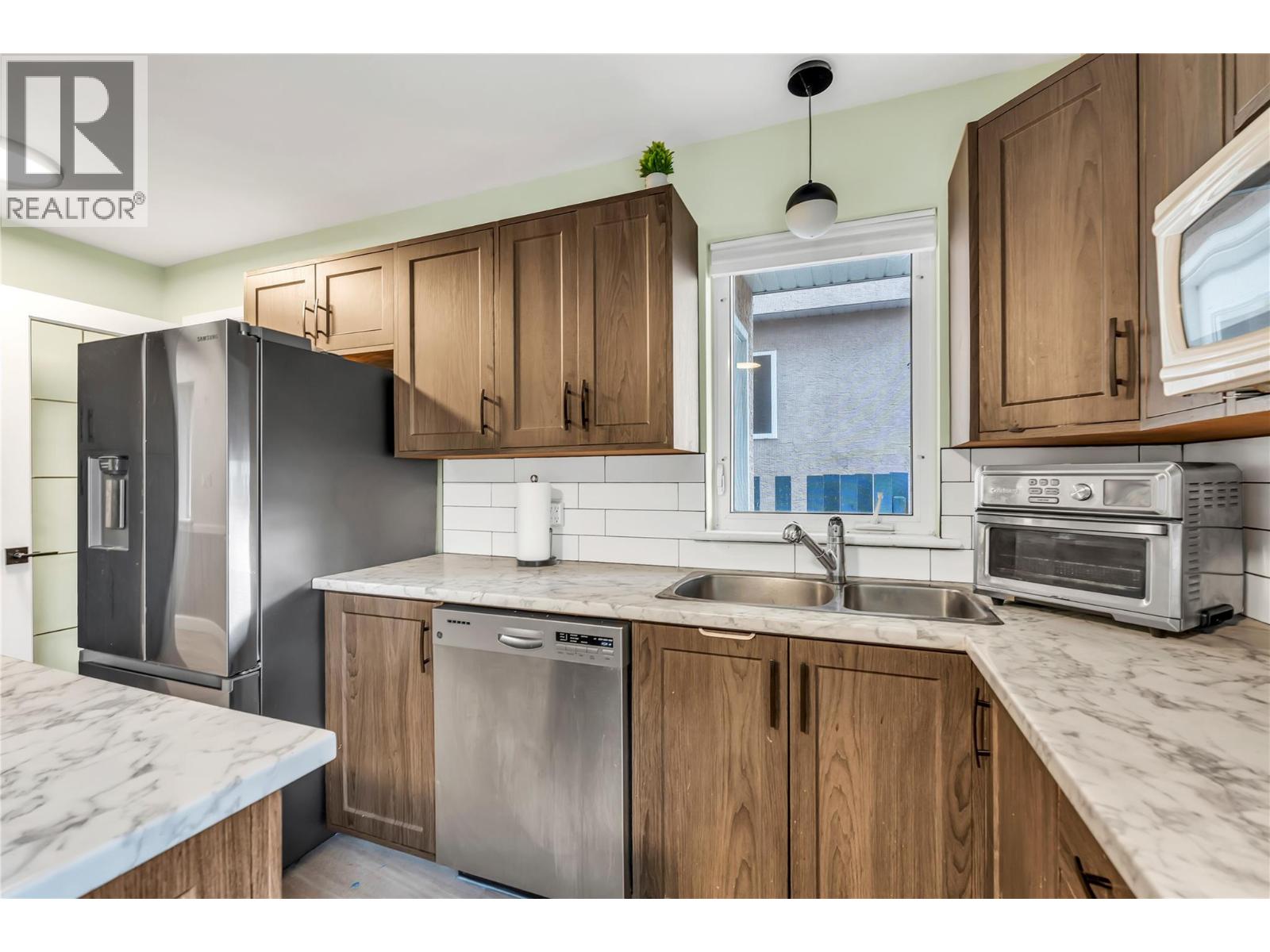 429 Braid St - 11