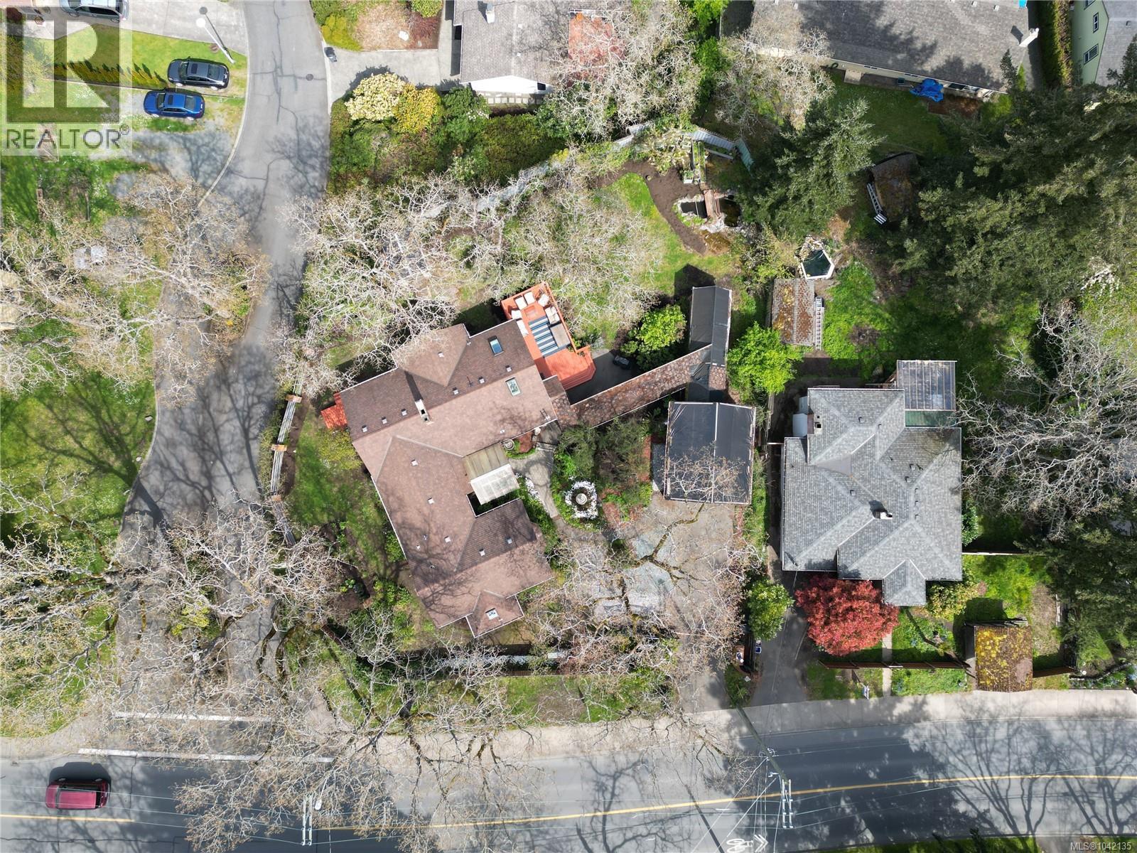 4081 Cedar Hill Rd - 37