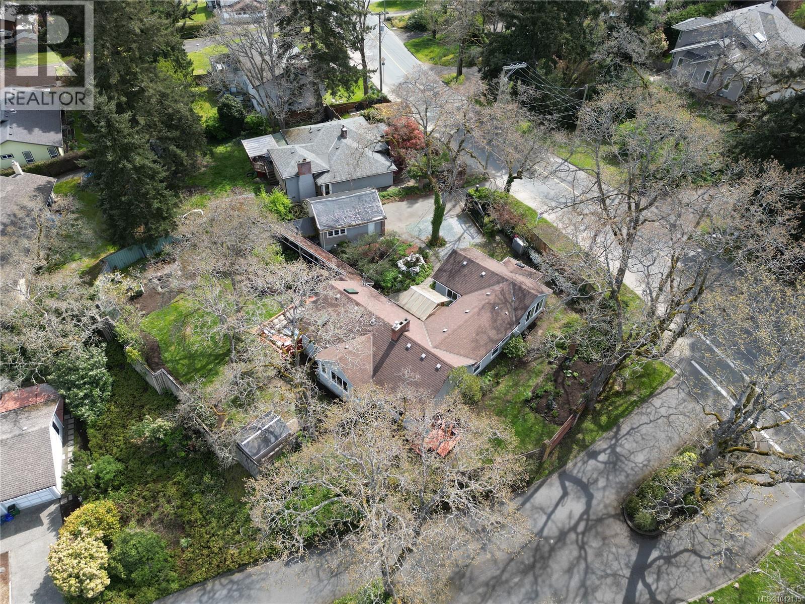 4081 Cedar Hill Rd - 39
