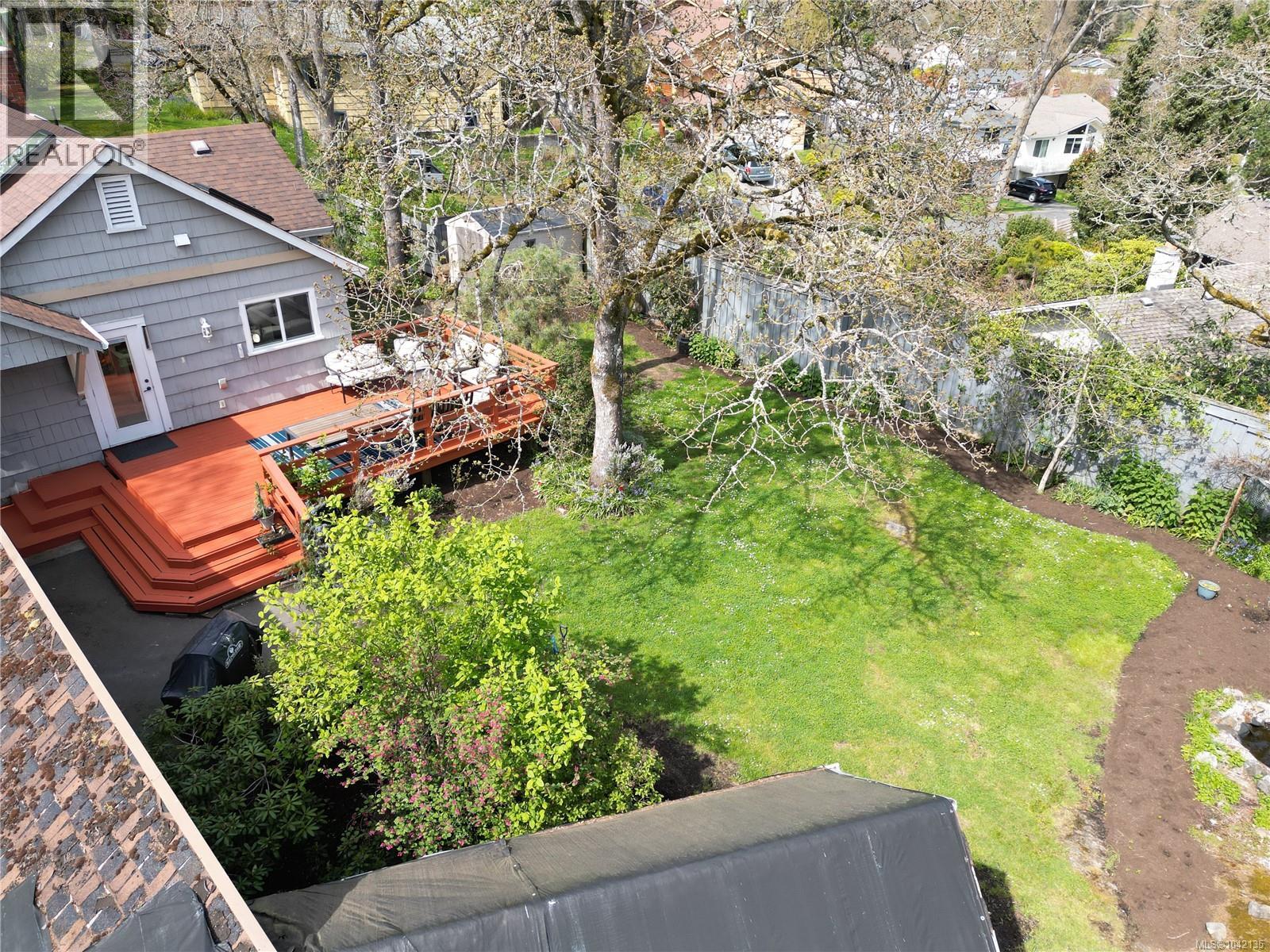 4081 Cedar Hill Rd - 40