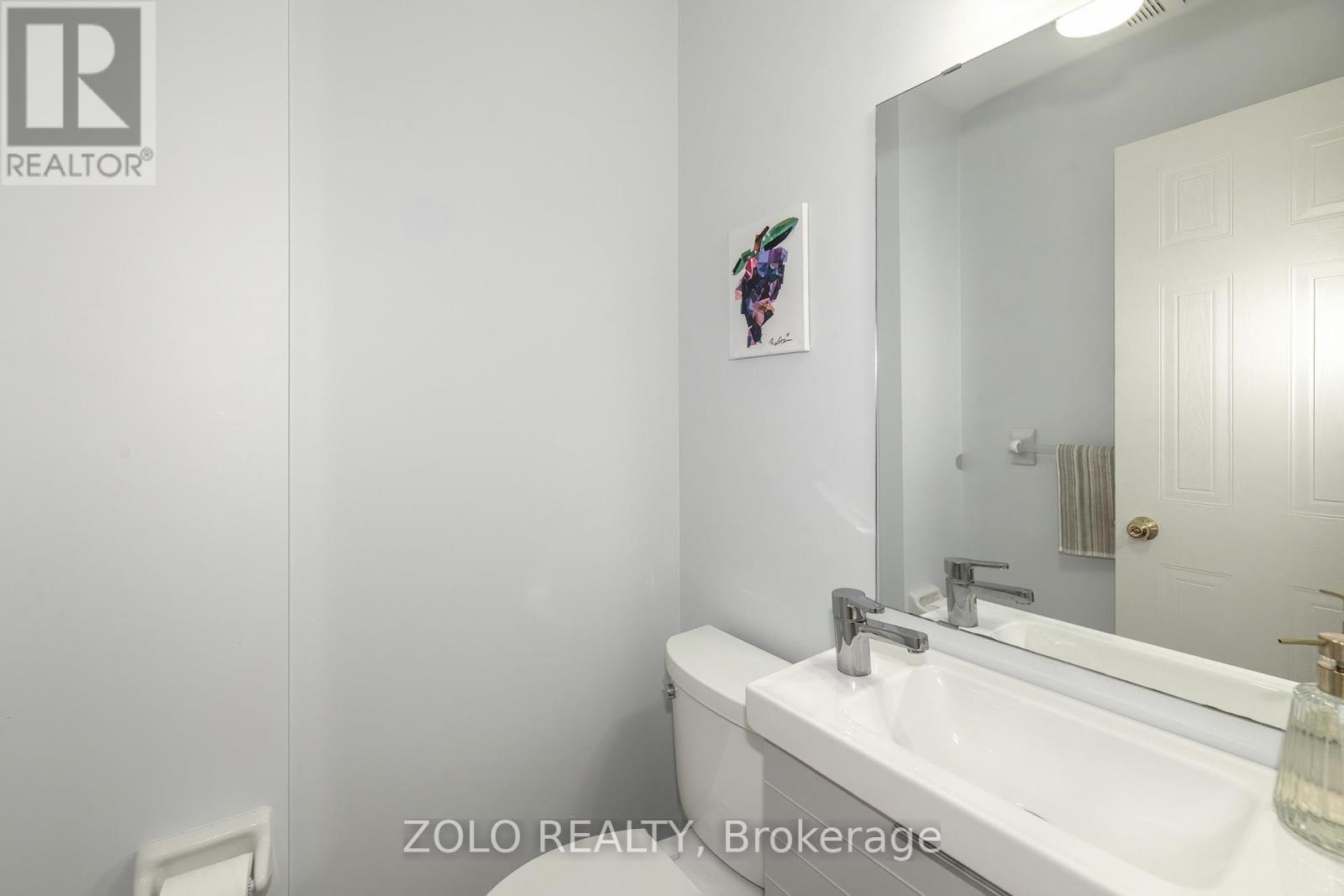 #26 23 OBSERVATORY LANE - 15