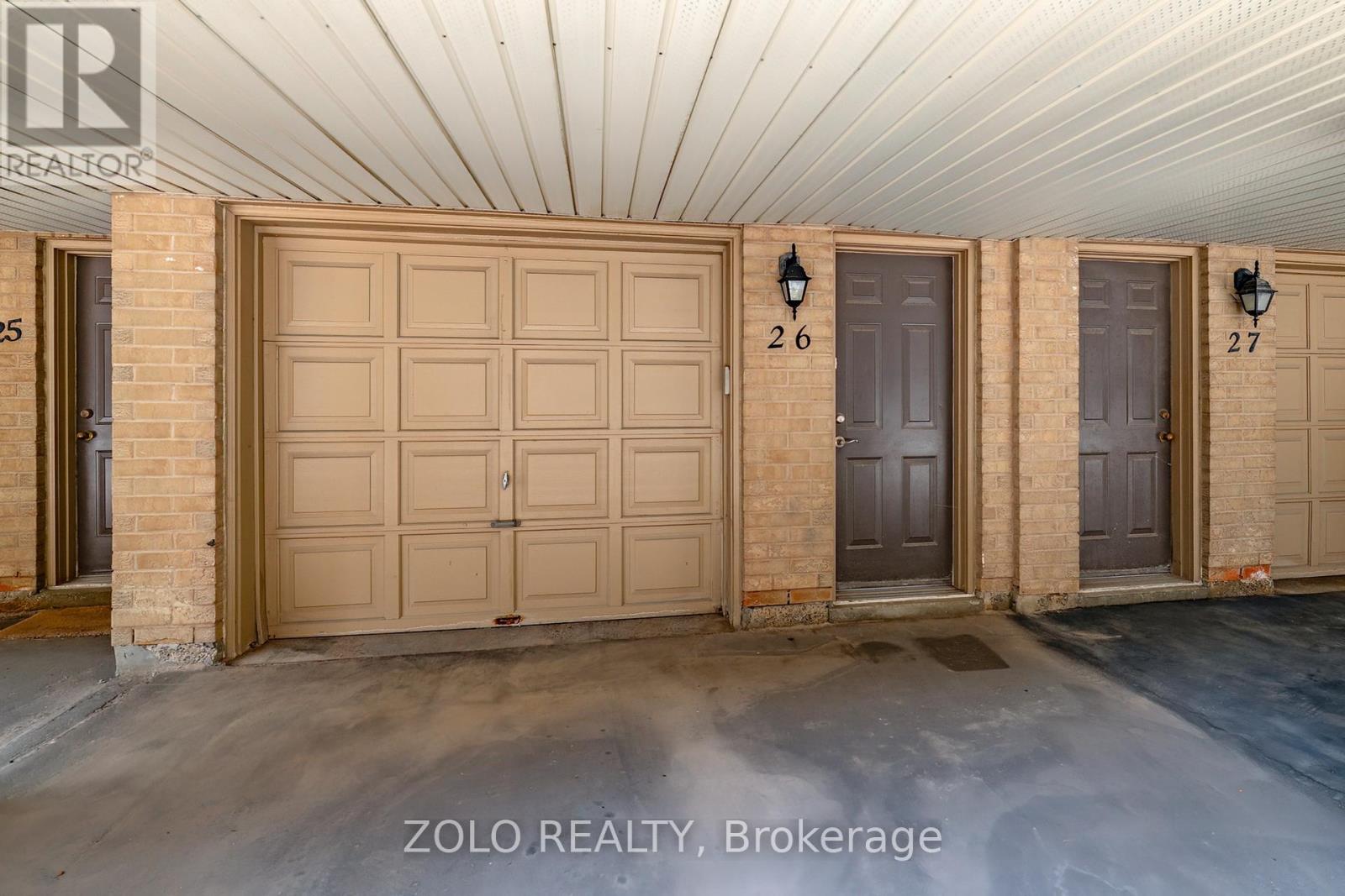 #26 23 OBSERVATORY LANE - 2