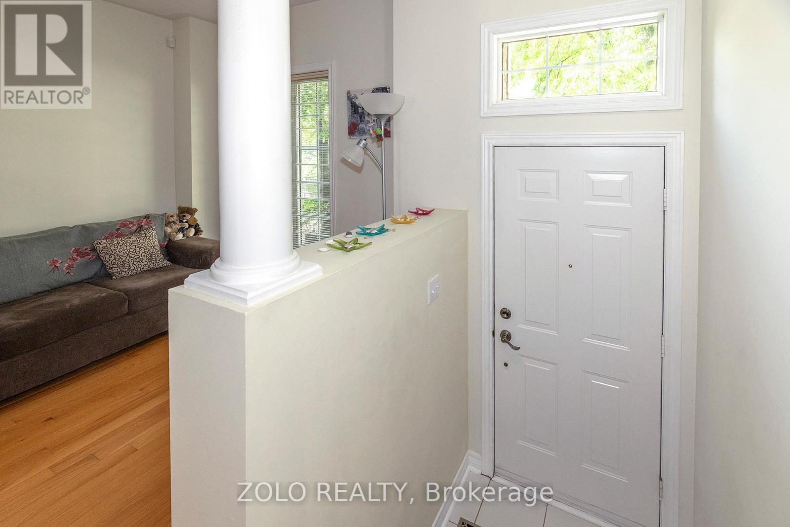 #26 23 OBSERVATORY LANE - 4