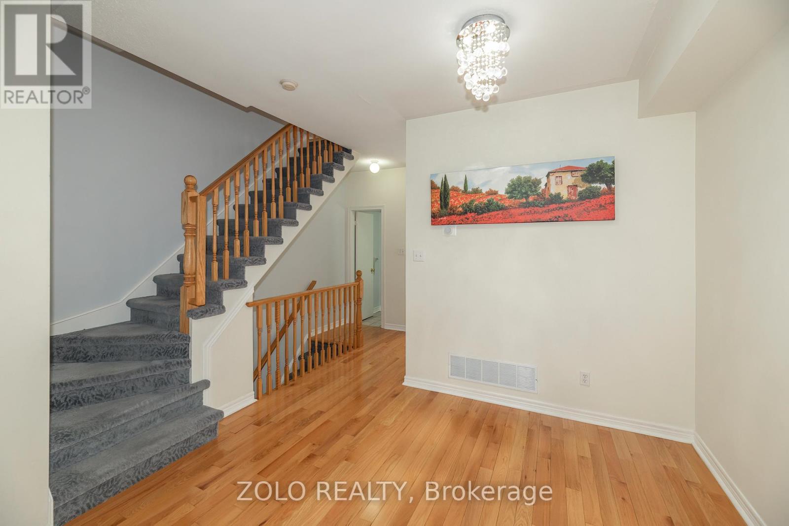 #26 23 OBSERVATORY LANE - 6