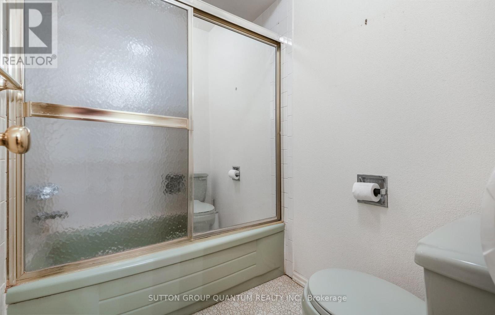 754 EAGLEMOUNT CRESCENT - 30