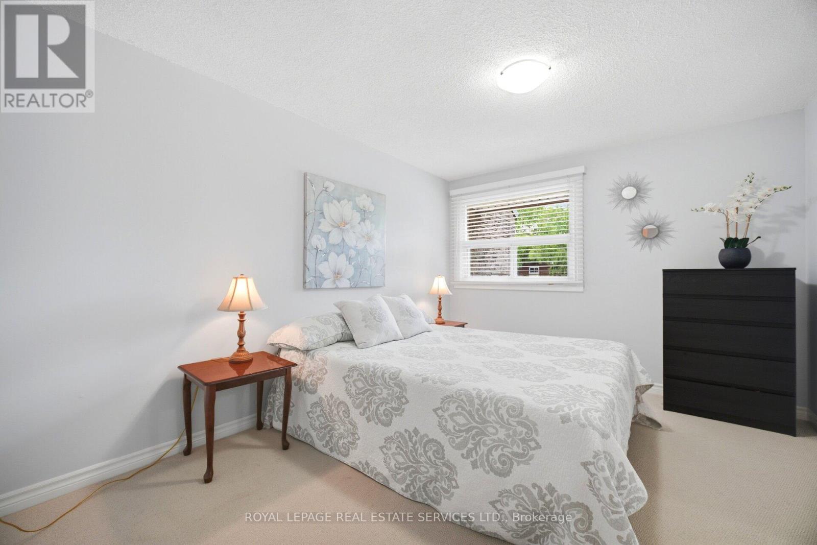 #3 649 FRANCIS ROAD - 17