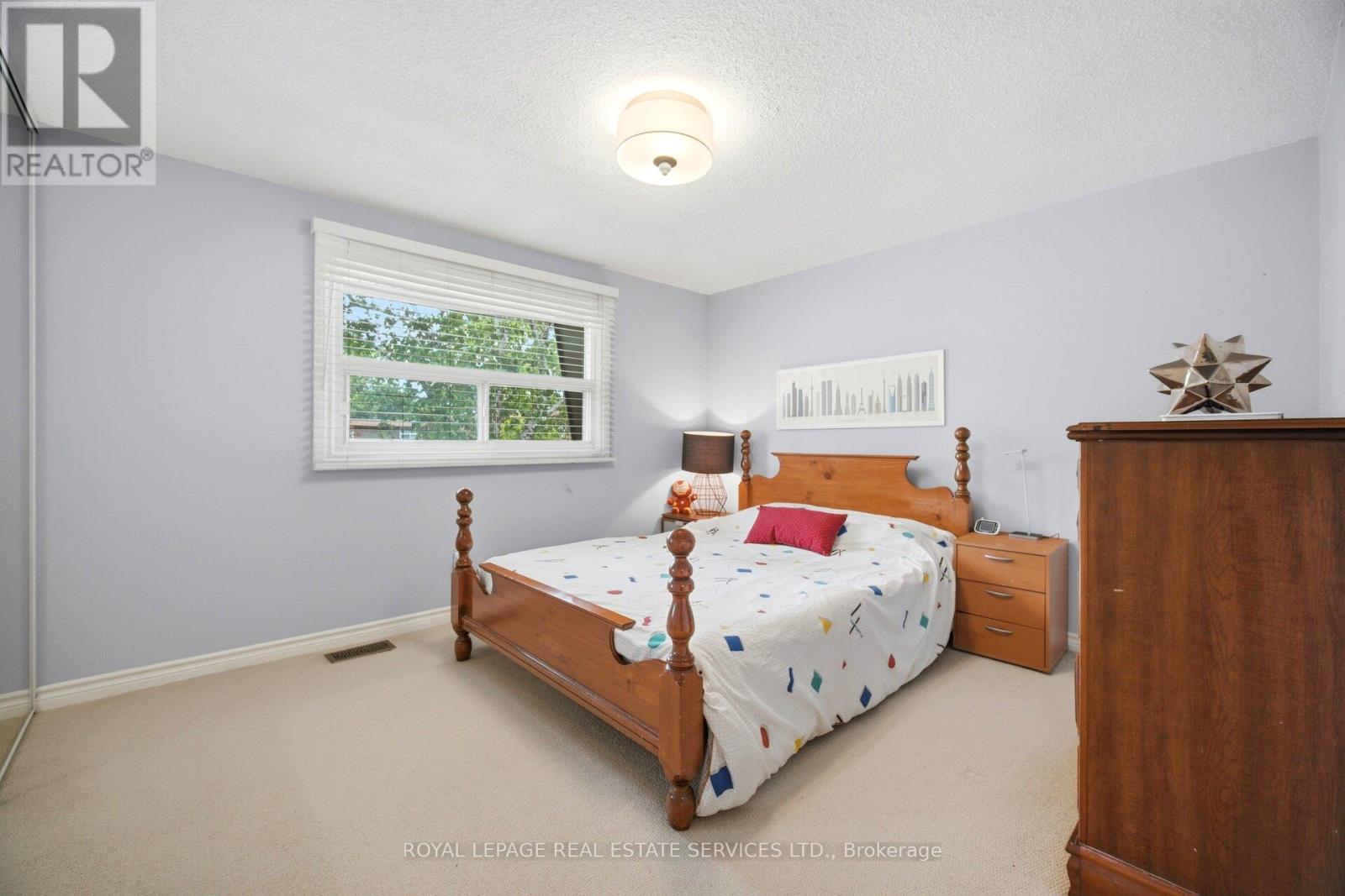 #3 649 FRANCIS ROAD - 21
