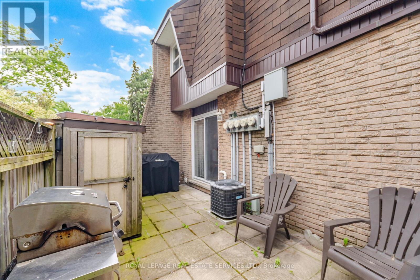 #3 649 FRANCIS ROAD - 24