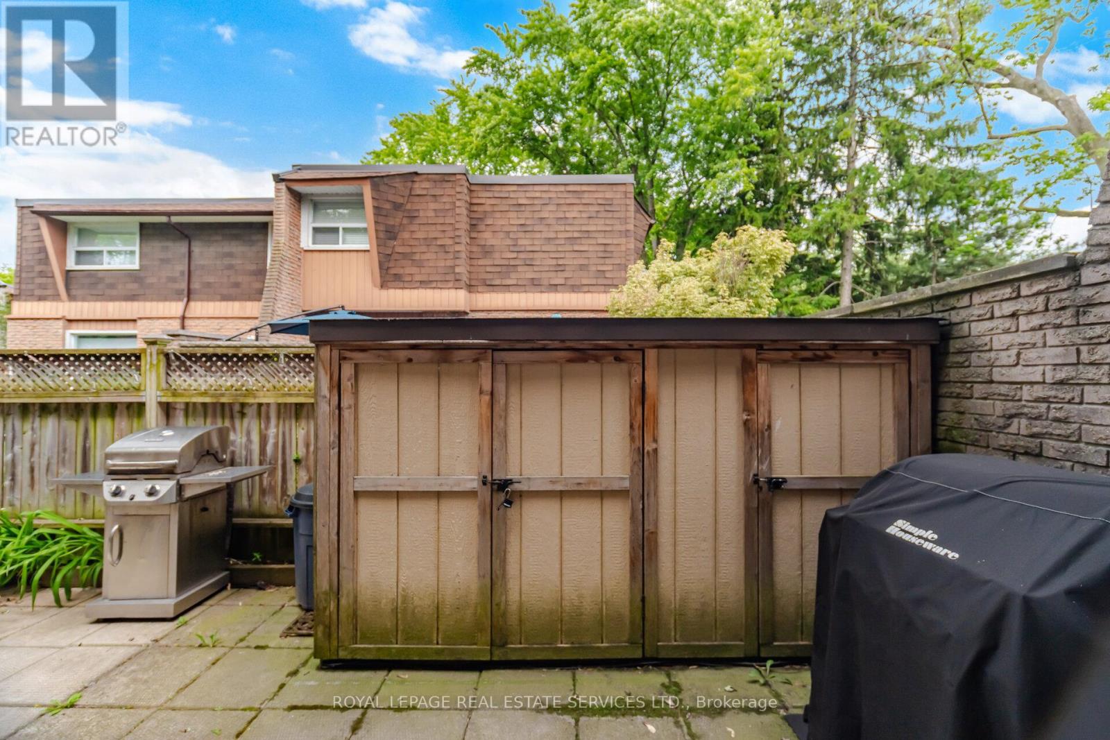 #3 649 FRANCIS ROAD - 25