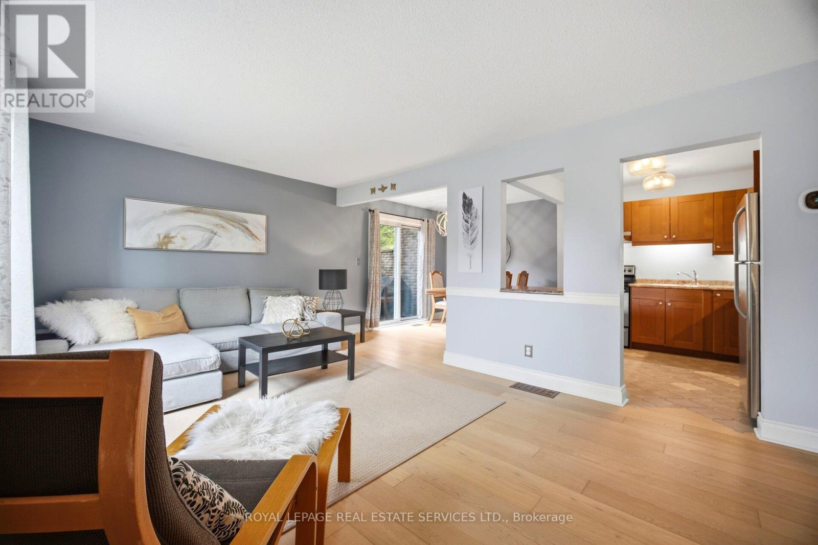 #3 649 FRANCIS ROAD - 5