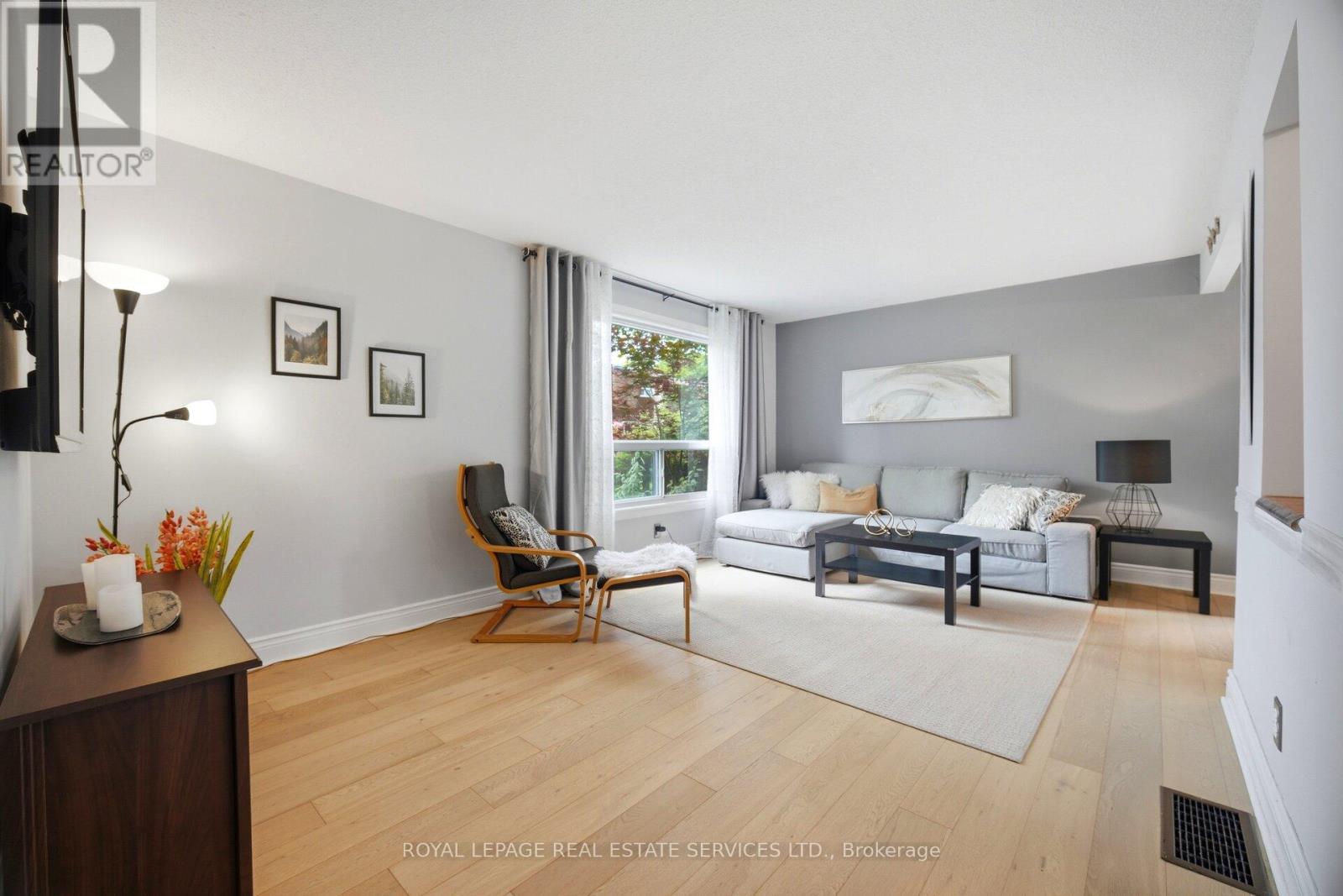 #3 649 FRANCIS ROAD - 6