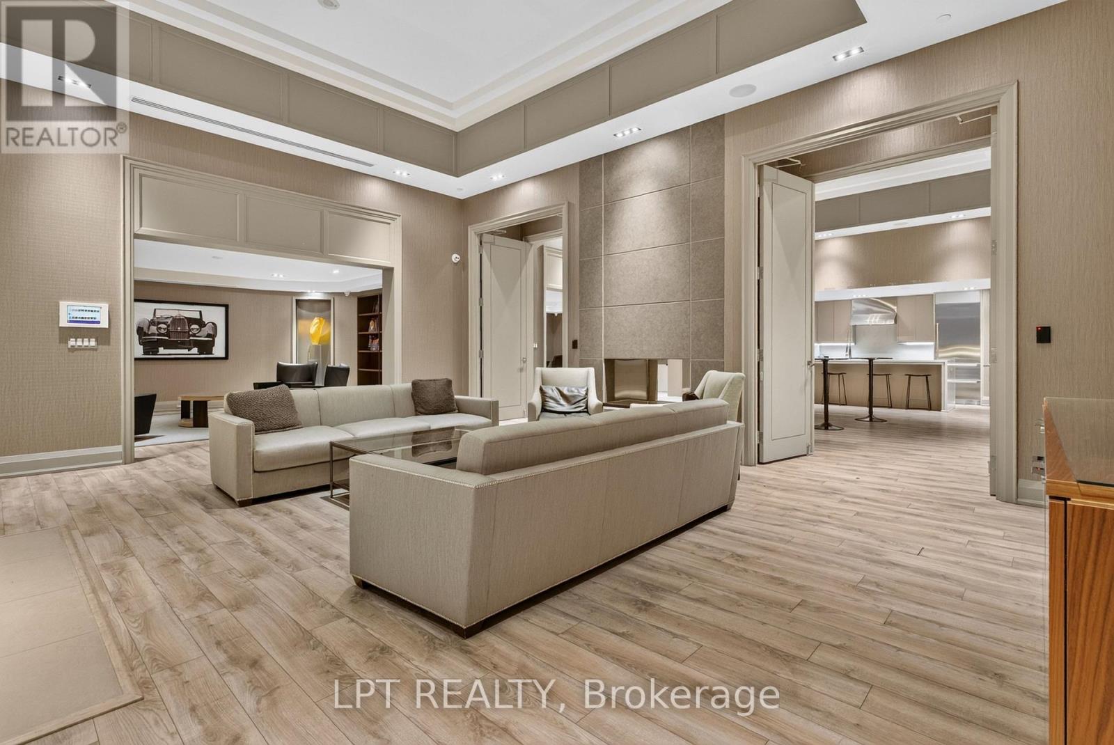 307 – 111 CHAMPAGNE AVENUE S, Ottawa. Luxury613. By Peter Sagos - Image 27