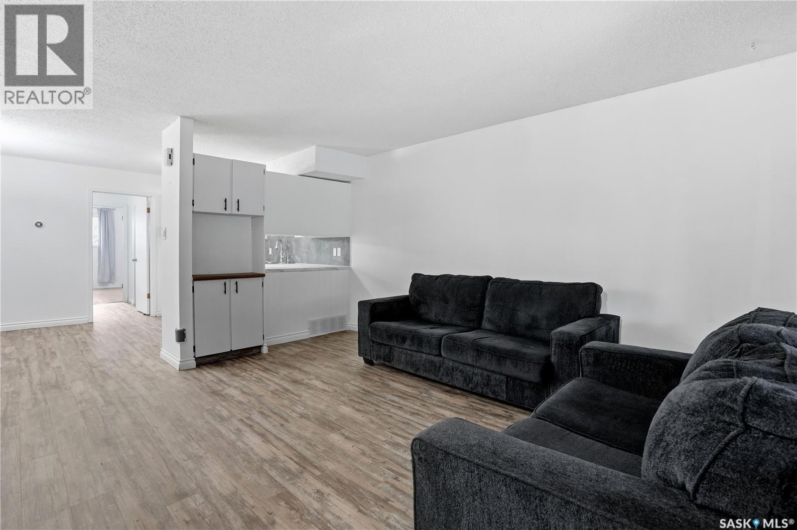 #6906 Blakeney DRIVE - 13