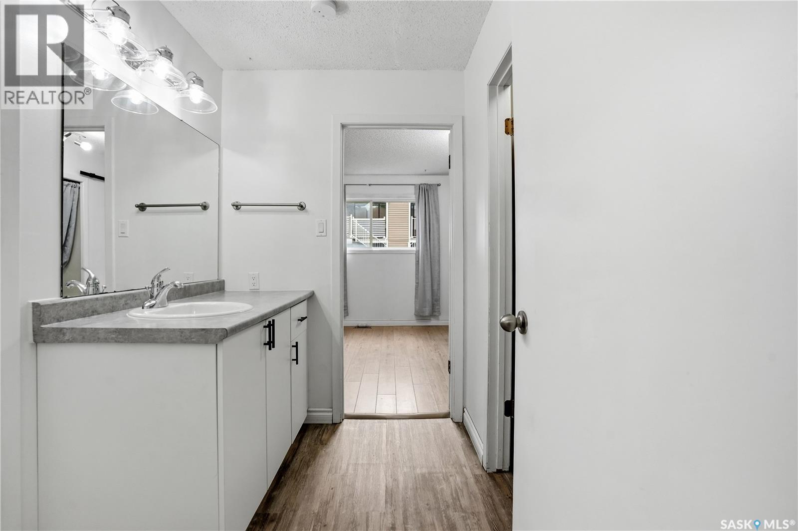 #6906 Blakeney DRIVE - 23
