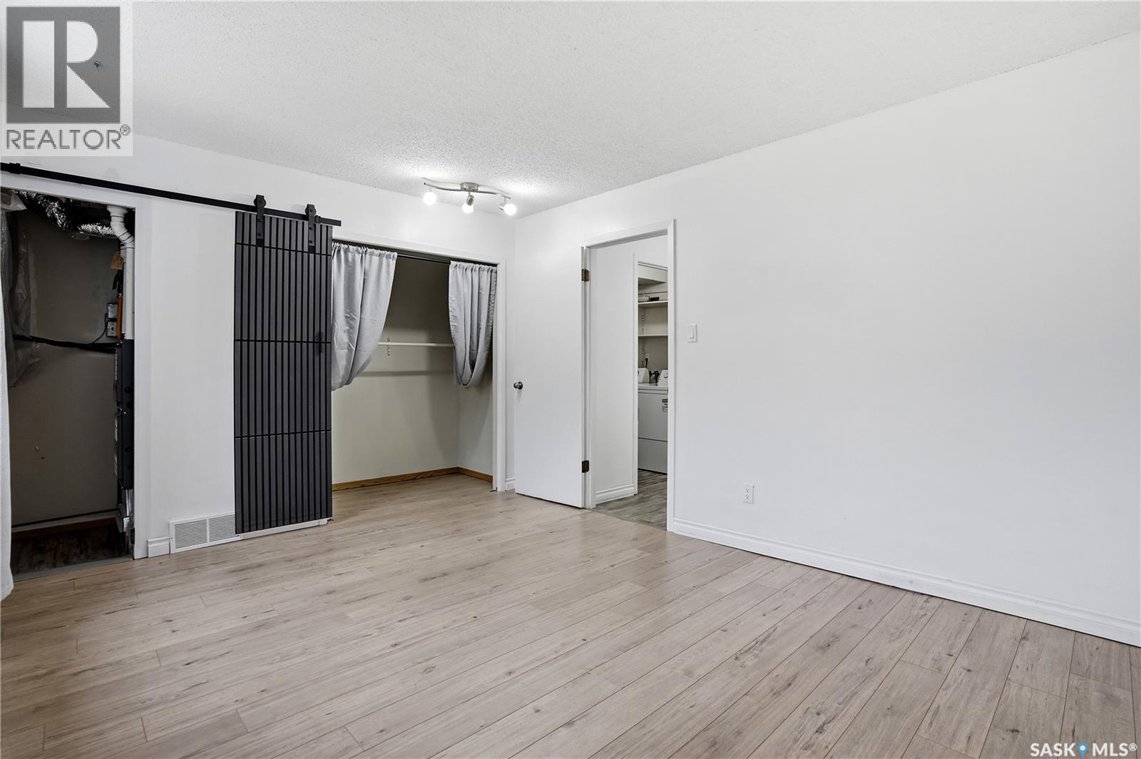 #6906 Blakeney DRIVE - 30