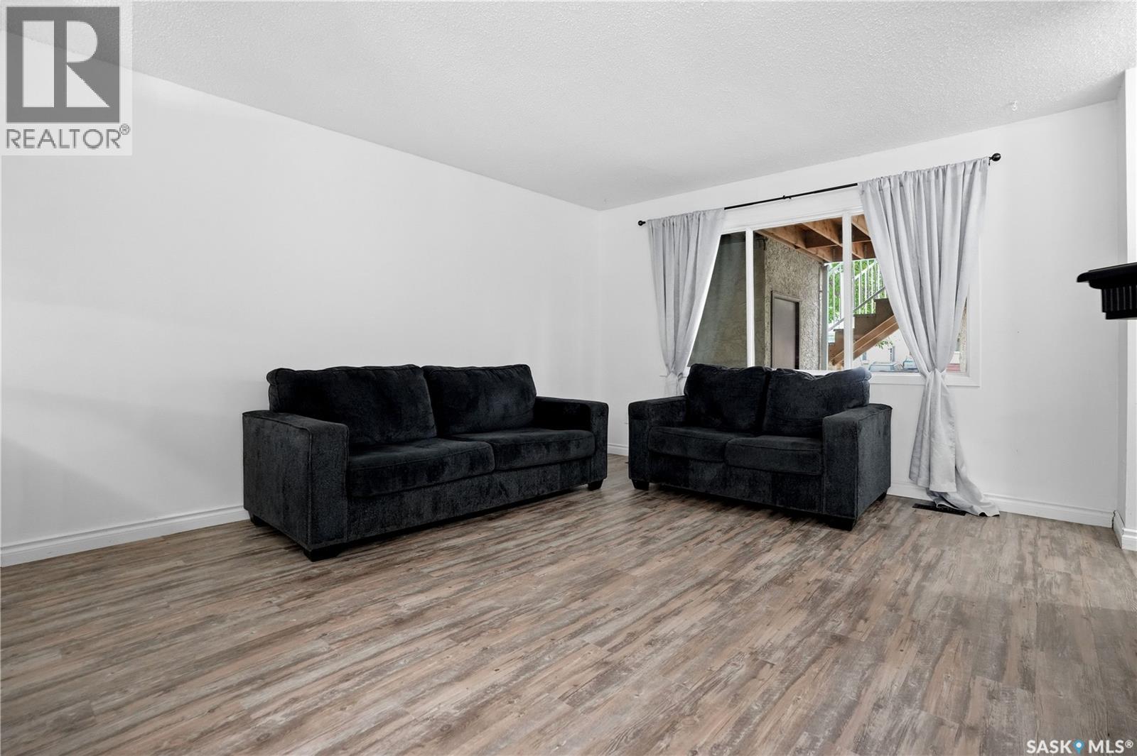 #6906 Blakeney DRIVE - 18