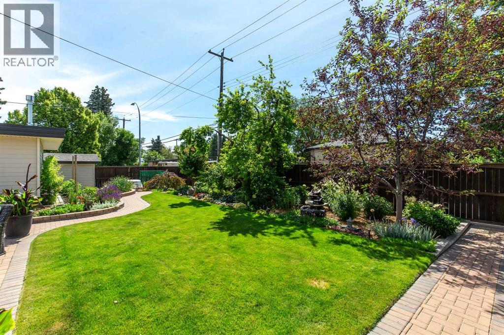 3210 South Parkside Drive S — photo 41