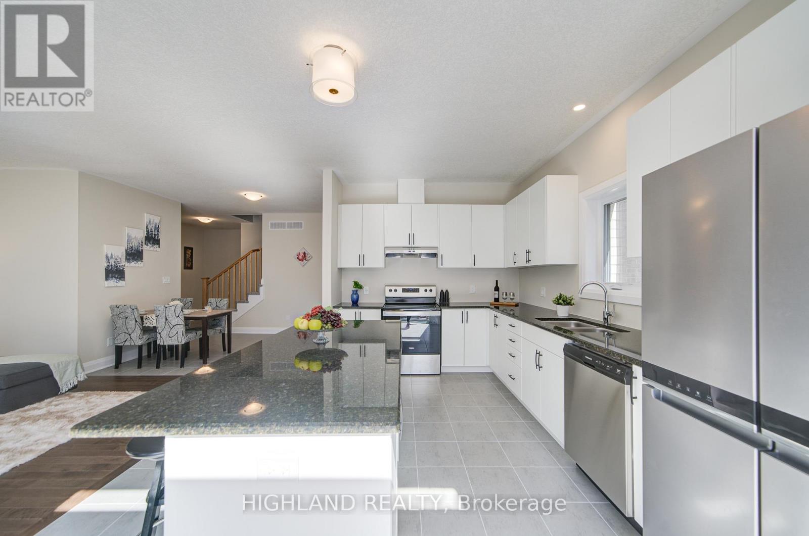 565 BALSAM POPLAR STREET - 11