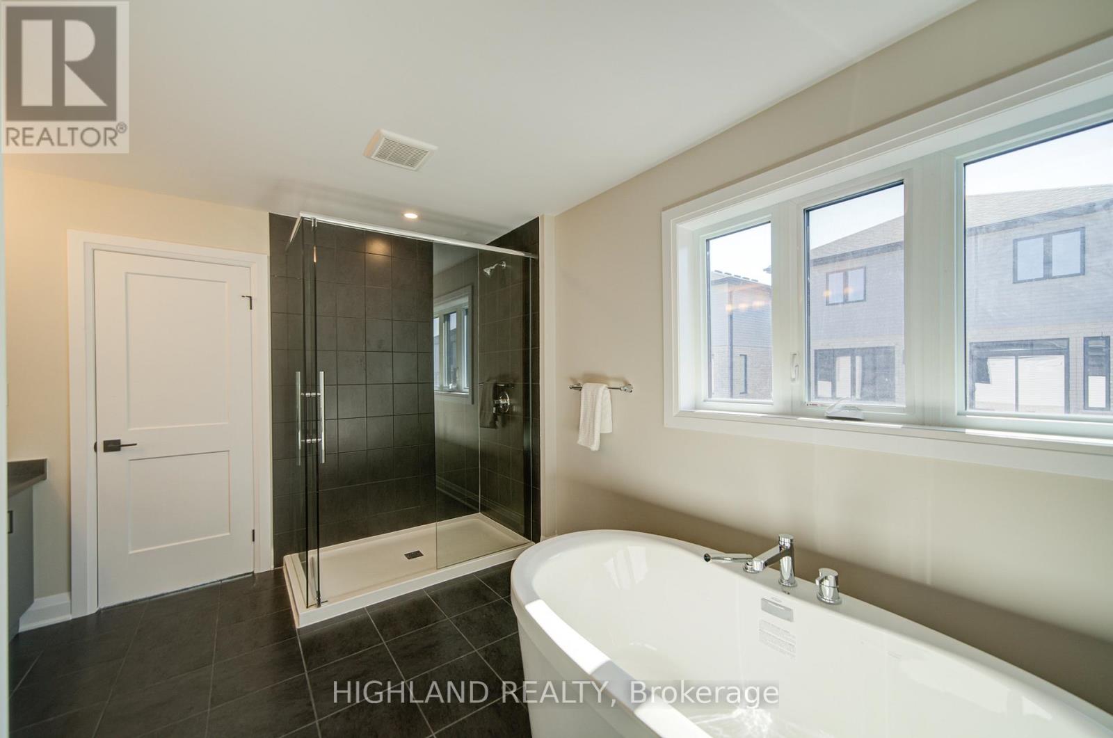 565 BALSAM POPLAR STREET - 17