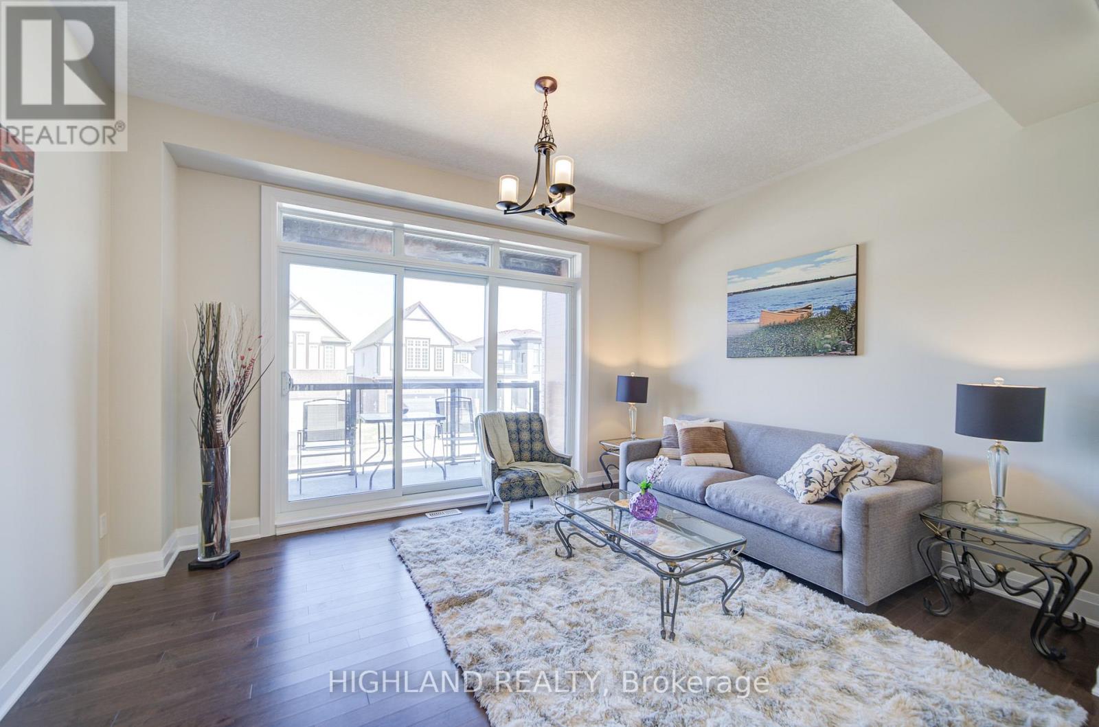 565 BALSAM POPLAR STREET - 3