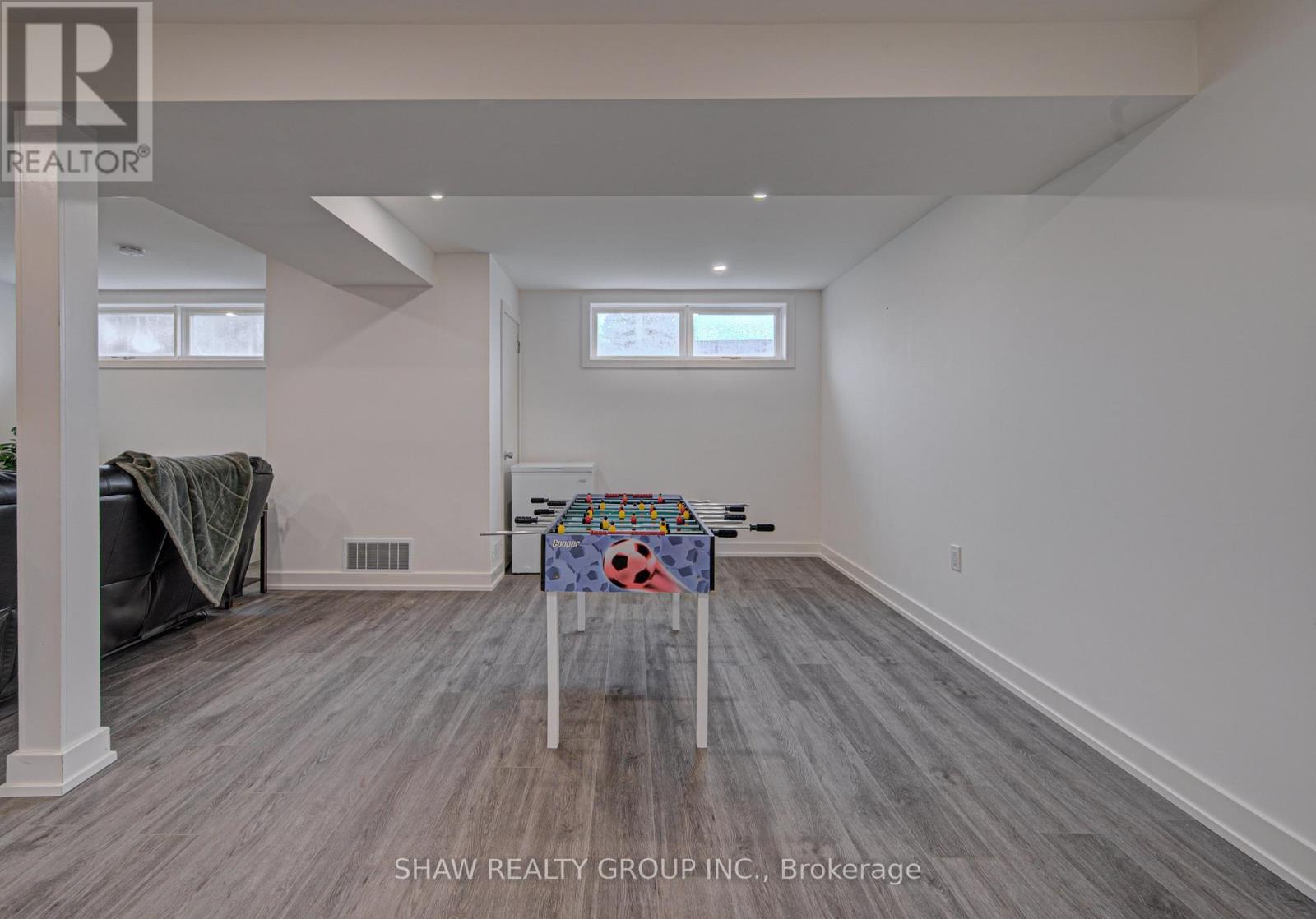 128 POLLOCK AVENUE - Image 32
