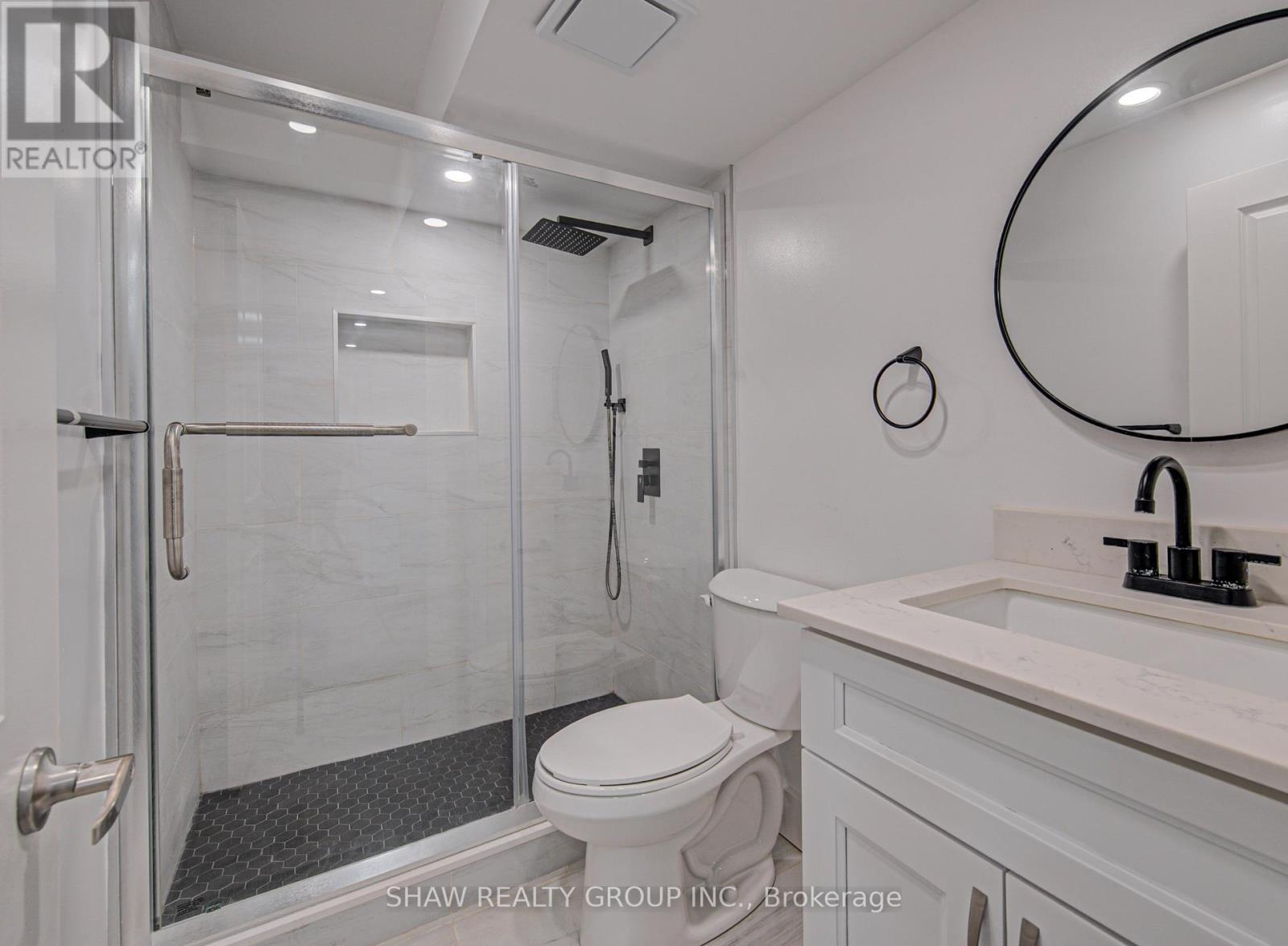 128 POLLOCK AVENUE - Image 40