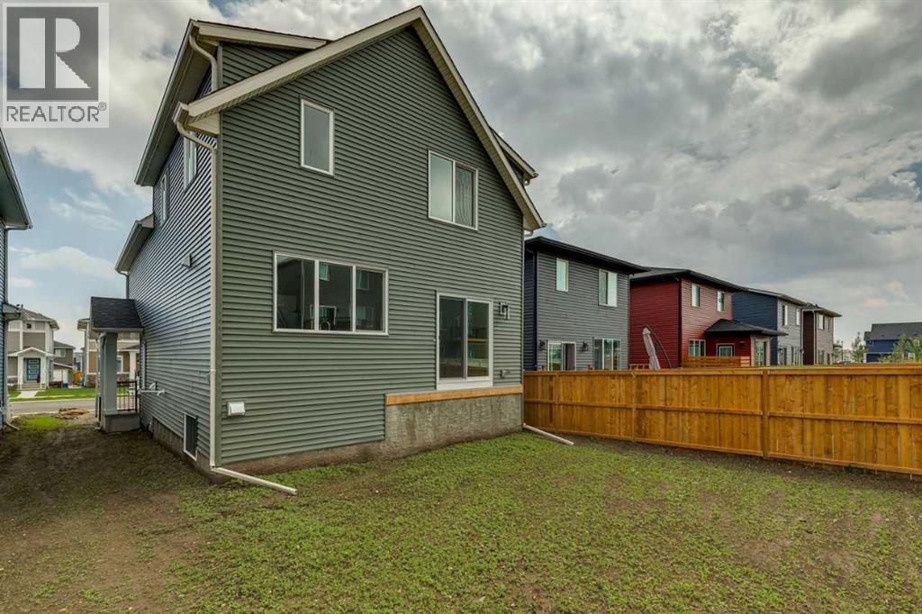 823 Bayview Terrace SW - 35
