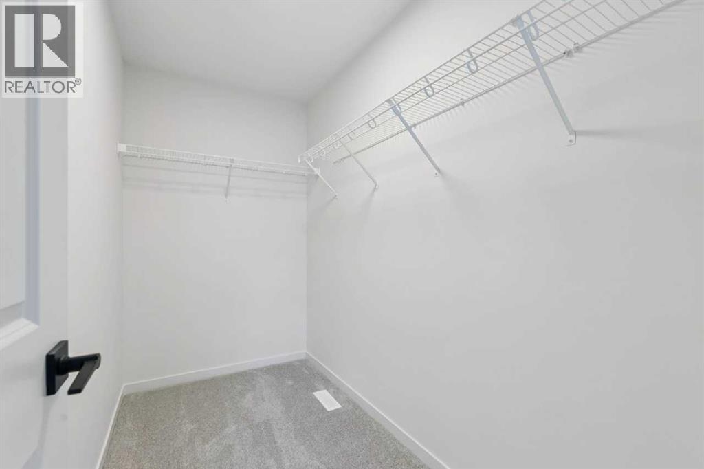 823 Bayview Terrace SW - 33