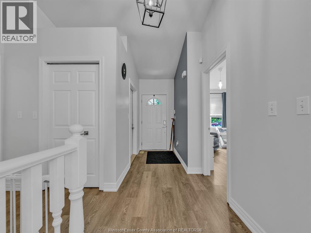 3723 PRAIRIE COURT - 8