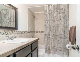17 33293 E Bourquin Crescent, Abbotsford, BC V2S1Y2 Photo 13