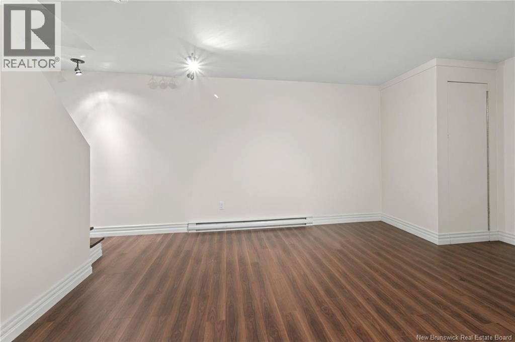 #A&B 94 Newton Street - 30