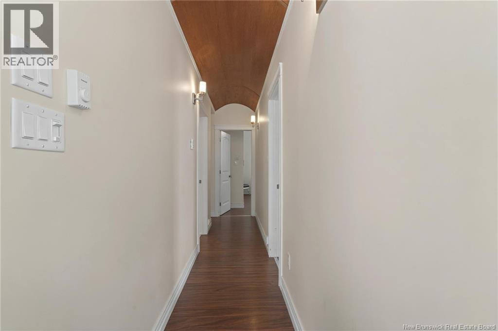#A&B 94 Newton Street - 36