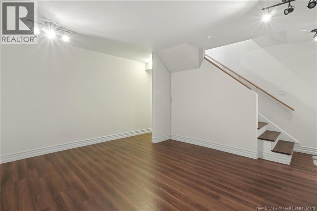 #A&B 94 Newton Street - 41
