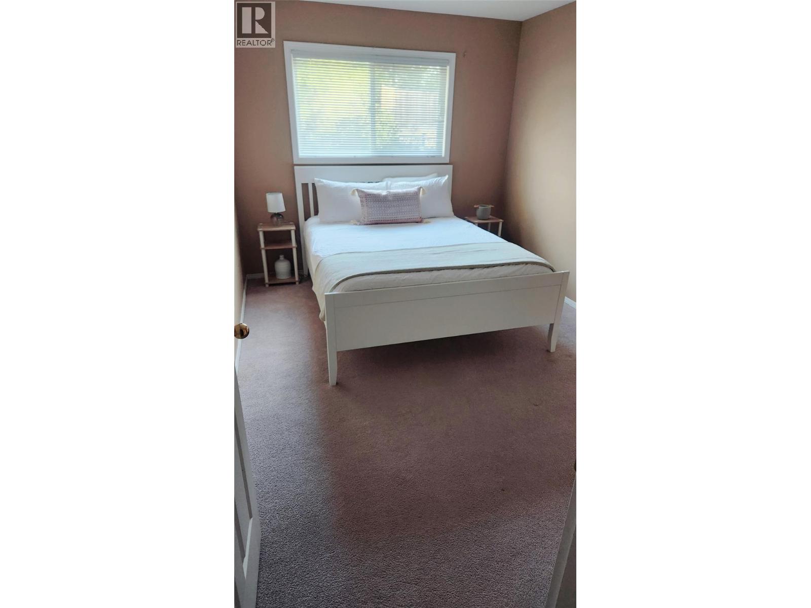 335 Sudbury Avenue - 17
