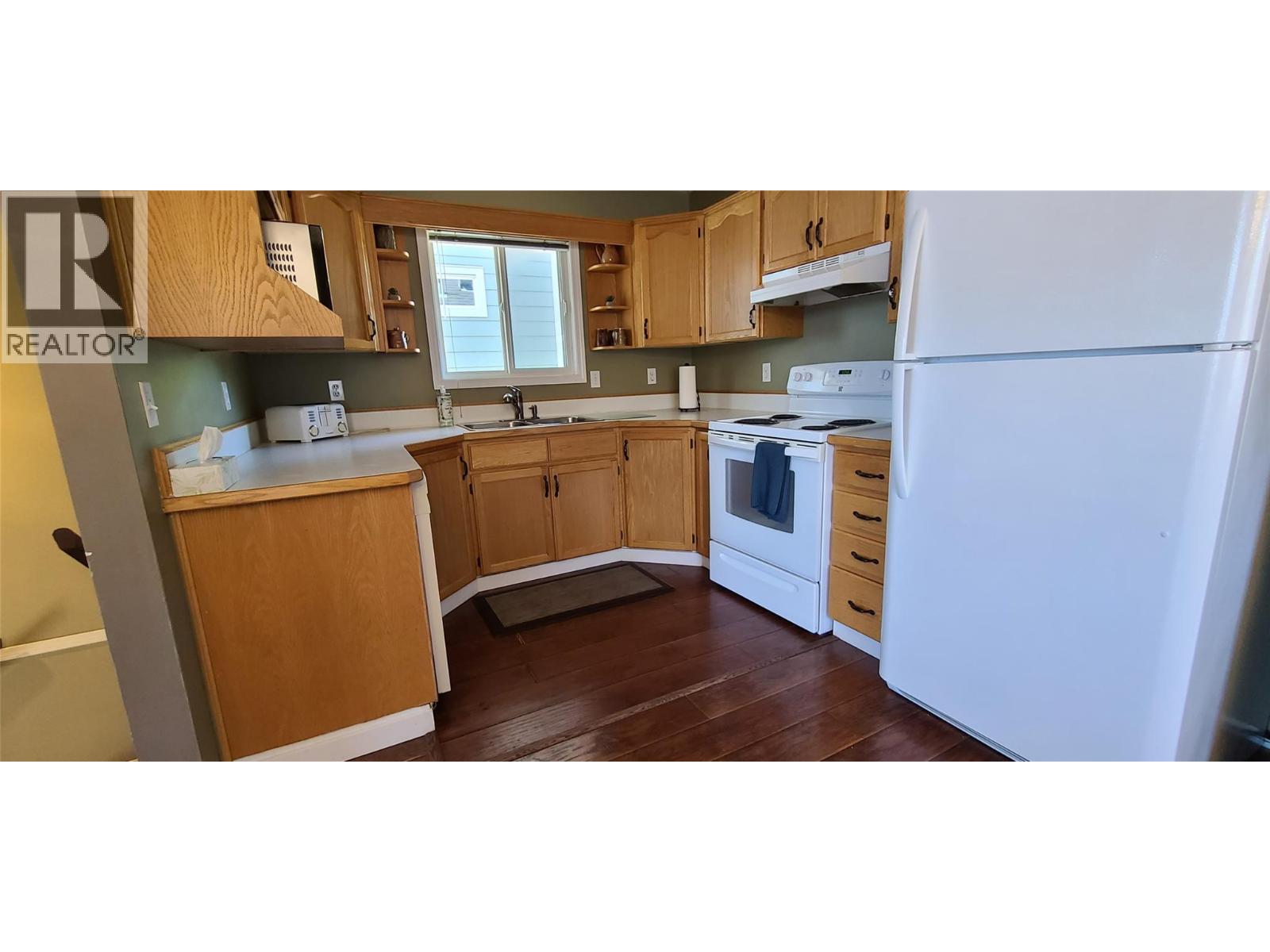 335 Sudbury Avenue - 11